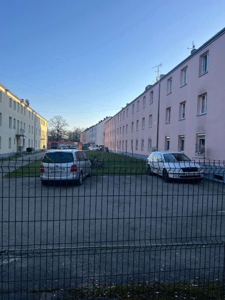 Immobilie in Augsburg - CityHome l 1,5-Zimmer-Wohnung mit Erbbaurecht – Augsburg-Bärenkeller - Bild 1