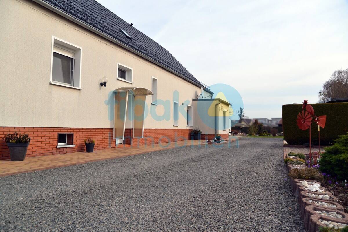 Immobilie in Eilenburg - Ein Haus mit zwei Einheiten - modernisiert und ideal für mehrere Generationen - Bild 1