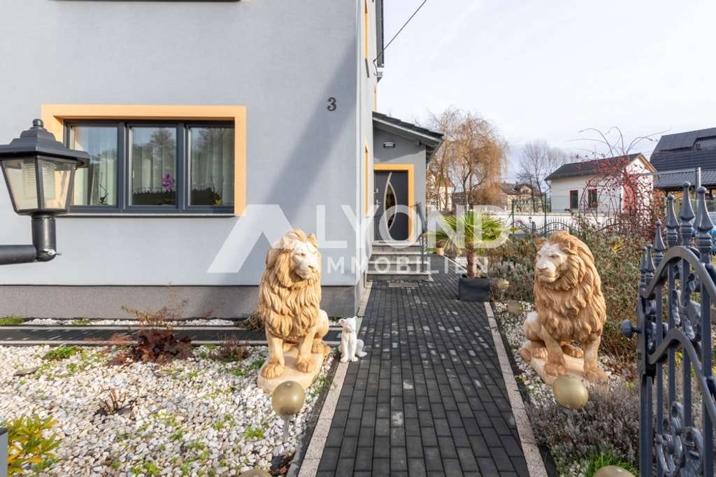Immobilie in St. Egidien - Stilvoll saniertes Zweifamilienhaus mit Garten & Terrasse in idyllischer Lage von St. Egidien - Bild 3