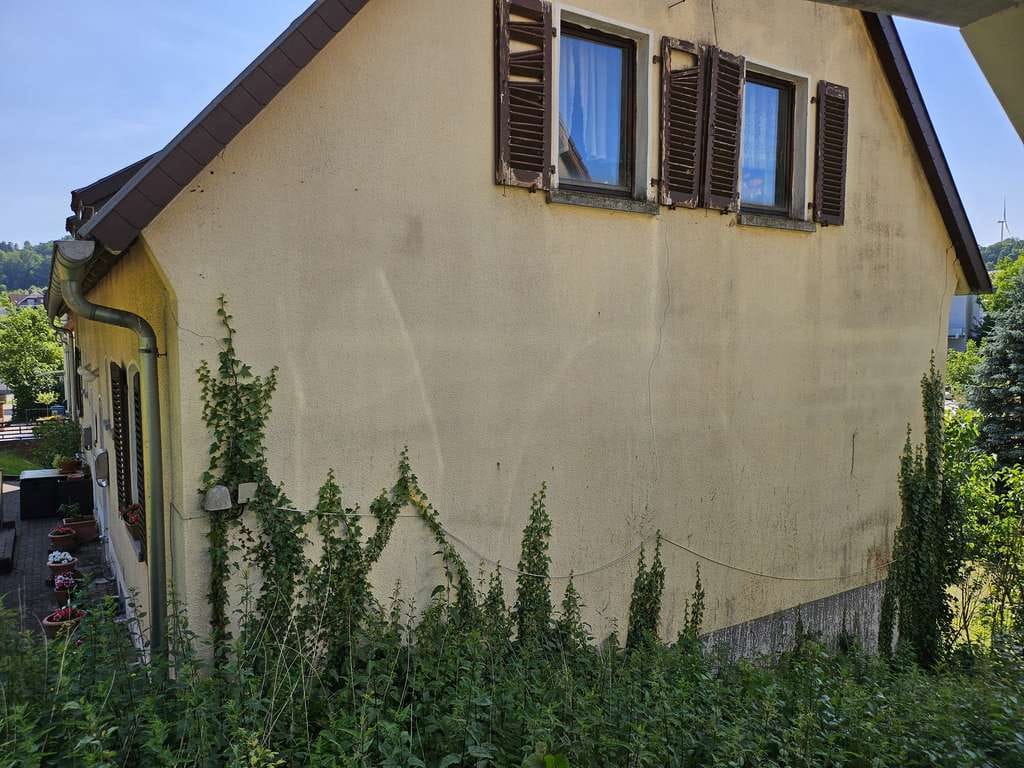 Immobilie in Mittelbrunn - Zwei Doppelhaushälften mit großem Gartengrundstück - Bild 1