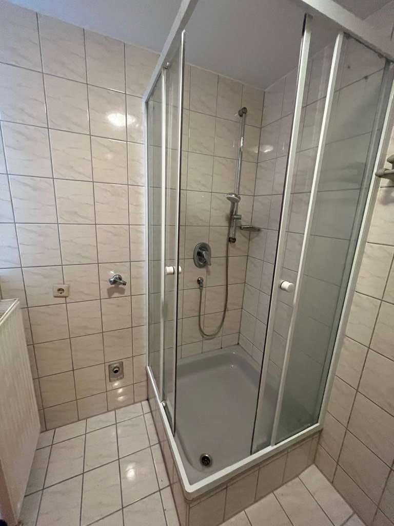 Immobilie in Weilheim an der Teck - Helle 1 Zimmer-Wohnung mit Aufzug in der Stadtmitte von Weilheim-Teck - Bild 4