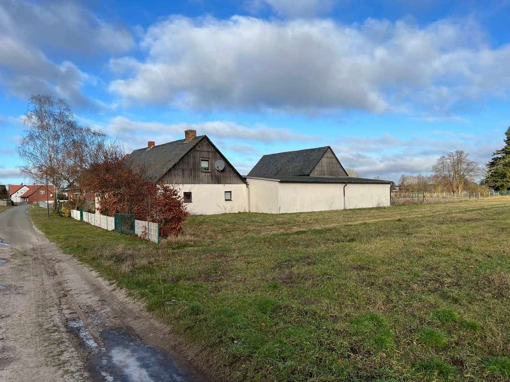 Immobilie in Seehausen - Riesiges Grundstück in Fast-Alleinlage mit Ausbaupotenzial und förderfähig - Bild 2