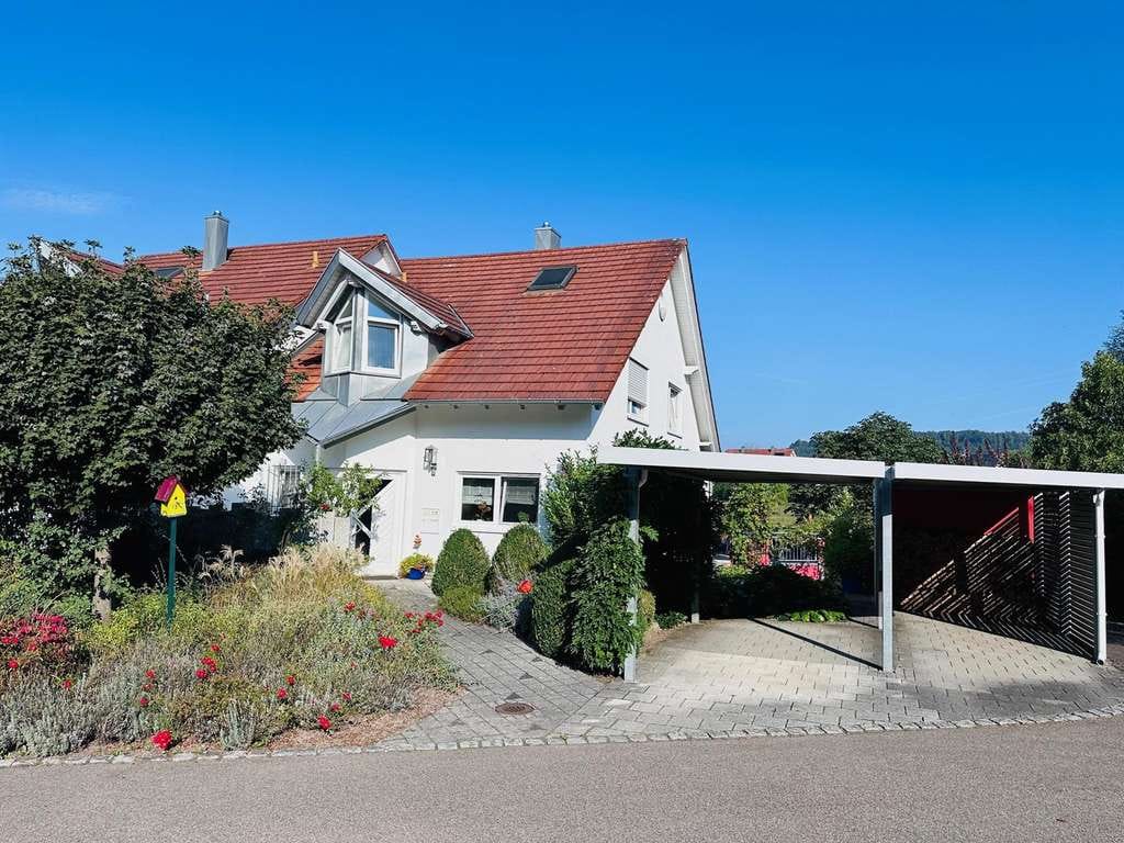 Immobilie in Michelfeld - Provisionsfrei – Schöne und außergewöhnliche Doppelhaushälfte in Michelfeld - Bild 0