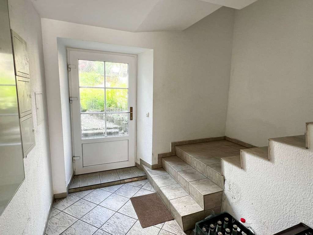 Immobilie in Roßwein - Gepflegtes Mehrfamilienhaus im historischen Stadtkern von Roßwein - Bild 1