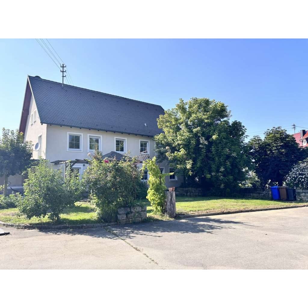 Immobilie in Villenbach - Großzügiges Eigenheim im Landhausstil  - Bild 0