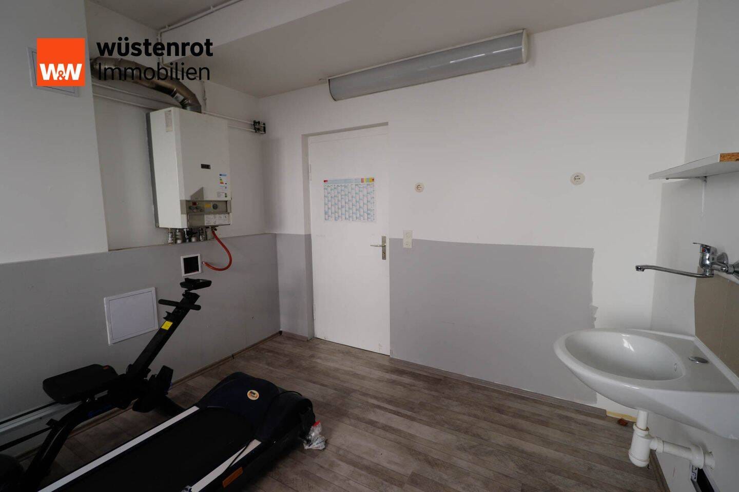 Immobilie in Selb - Wohn-und Geschäftshaus - Ihre Anlage mitten in Selb. - Bild 2