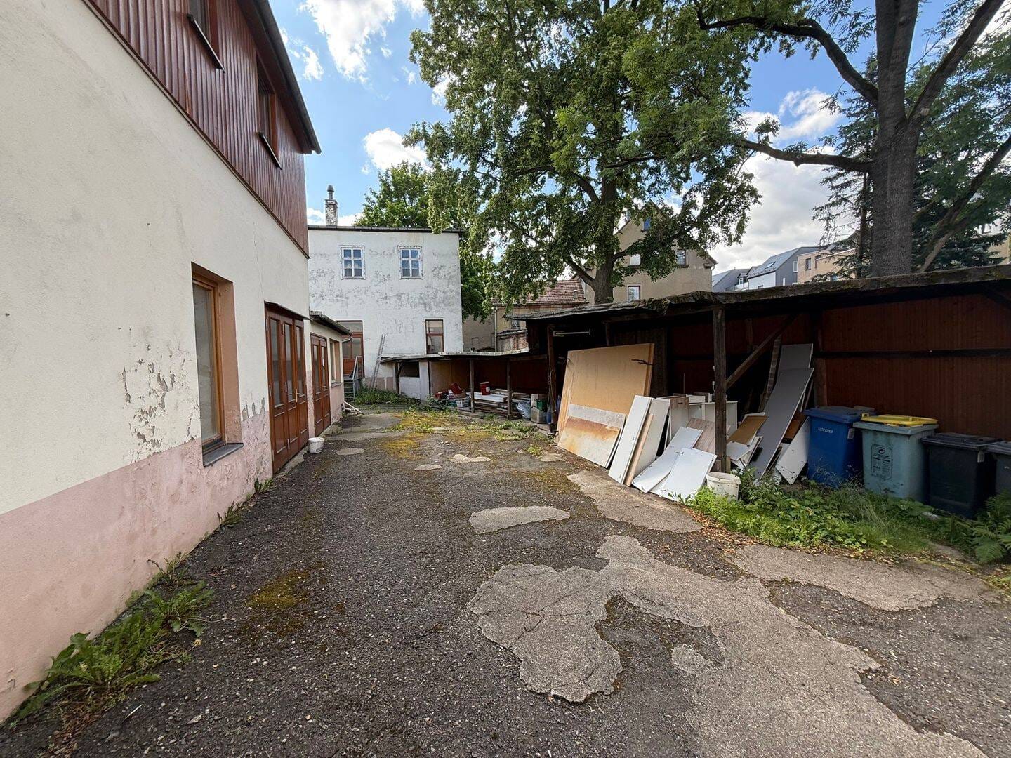 Immobilie in Lichtenstein/Sachsen - Mehrfamilienhaus als potenzielle Kapitalanlage - Bild 1