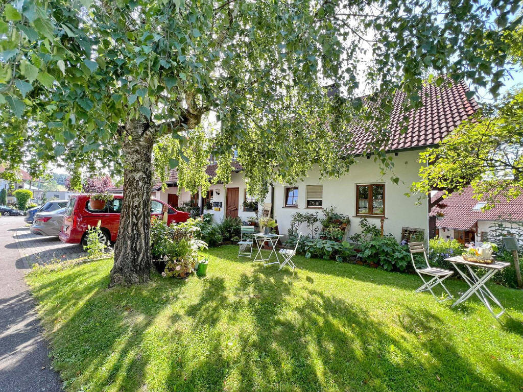 Immobilie in Leutkirch im Allgäu - 3 Familienhaus in ruhiger und sonniger Lage! - Bild 3