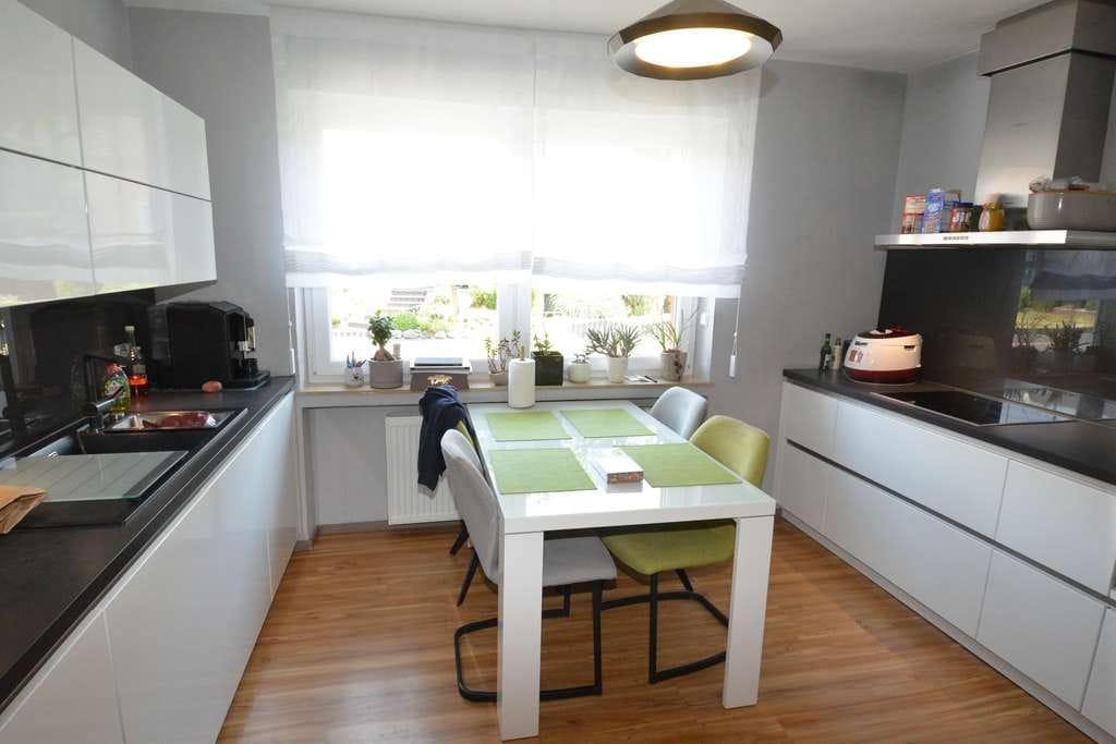 Immobilie in Cochem - Vielseitiges Wohnhaus mit großem Grundstück in ruhiger Lage von Cochem-Brauheck - Bild 1