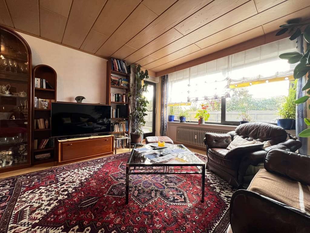 Immobilie in Dietenheim - Familienfreundliche 4-Zimmer-Wohnung mit Balkon und Tiefgarage in Dietenheim - Bild 4