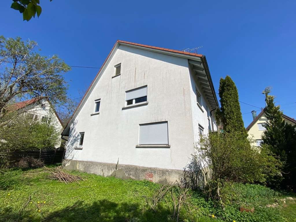 Immobilie in Lenningen - Das Haus bietet viele Freiräume zum Gestalten - Bild 4