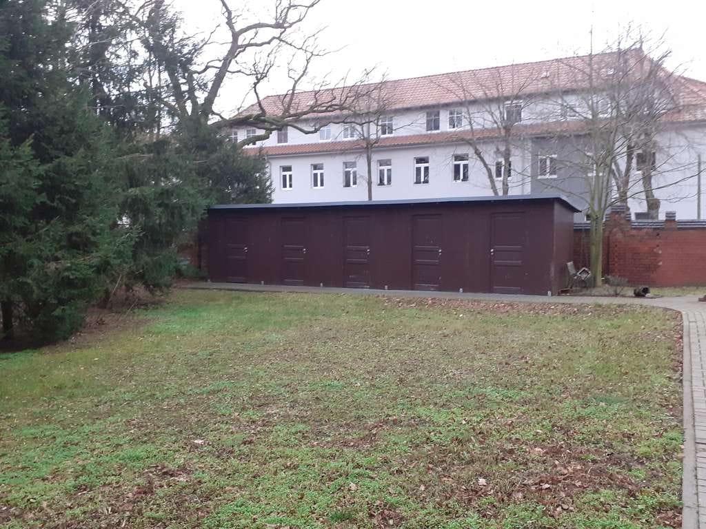 Immobilie in Zerbst/Anhalt - 2 Raum Wohnung sucht neuen Anleger - Bild 1