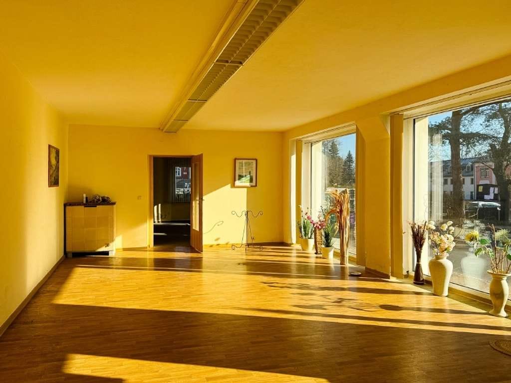 Immobilie in Großharthau - Barrierefrei wohnen? Hier, am Schloss! - Bild 2