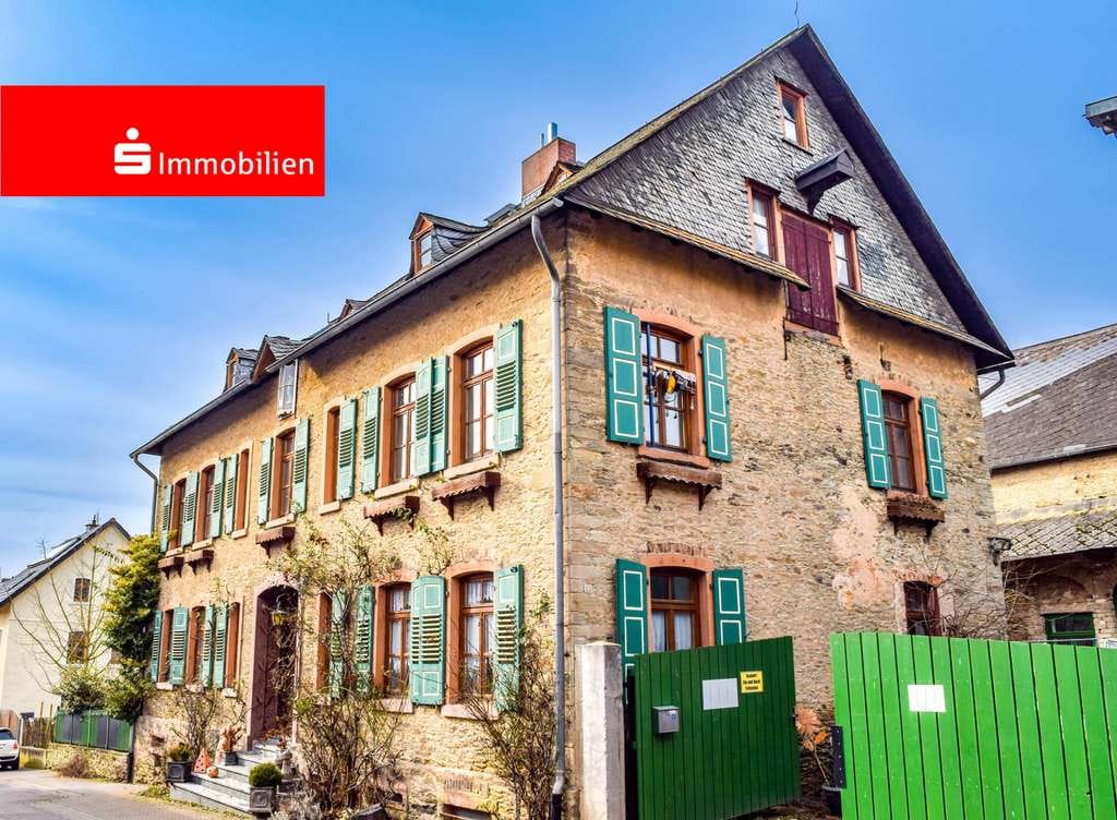 Immobilie in Brechen - Wunderschöner Dreiseitenhof mit Praxisgebäude für Liebhaber in der Mitte von Niederbrechen  - Bild 0
