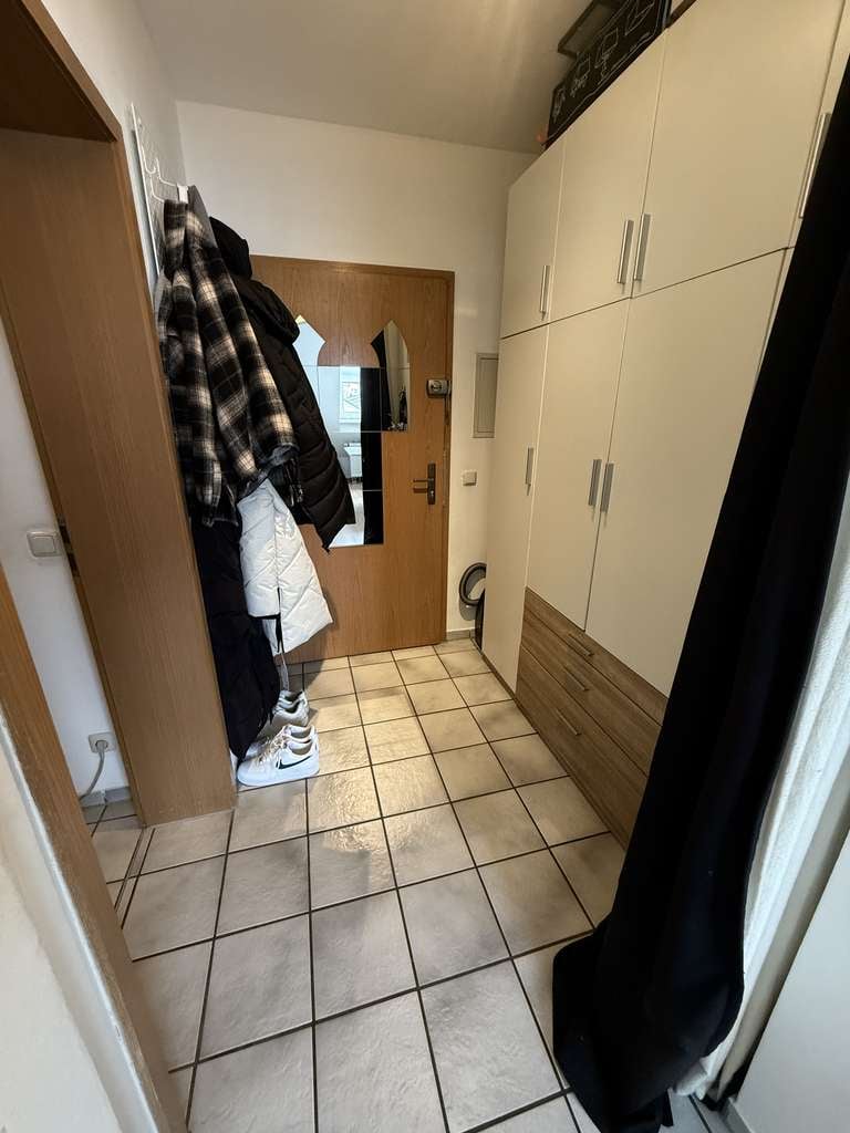 Immobilie in Pfaffenhofen an der Ilm - *Attraktive 3-Zimmer-DG-Whg. mit TG-Stellplatz in zentraler Lage* - Bild 1