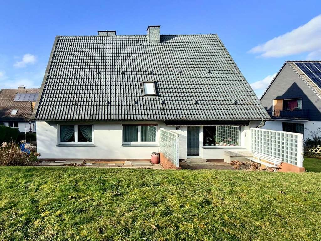Immobilie in Schwerte - 2-Familien-Haus auf Erbpacht-Grundstück, ideal geeignet als als Mehrgenerationenhaus - Bild 3