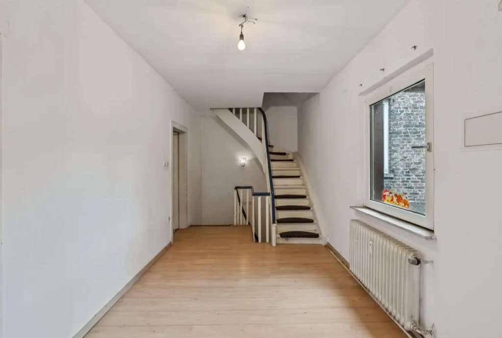 Immobilie in Rheurdt - Gepflegtes Mehrfamilienhaus in zentraler Wohnlage von Rheurdt  - MIT GUTER RENDITE  - - Bild 3
