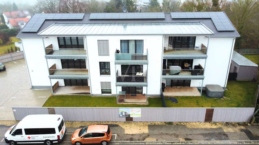 Immobilie in Uffenheim - Vermietete 2-Zimmer Dachgeschosswohnung mit großem Balkon in, energieeffizienter Bauweise - Bild 1
