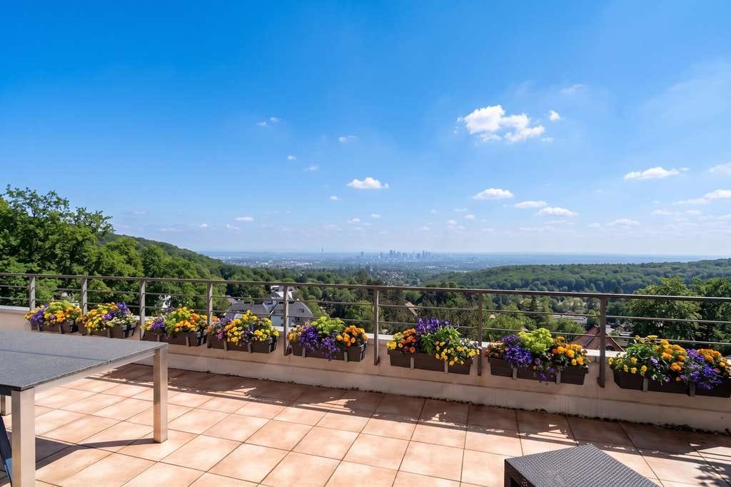 Immobilie in Königstein - Design, Komfort & Skylineblick – diese Wohnung vereint alles, was begeistert - Bild 1