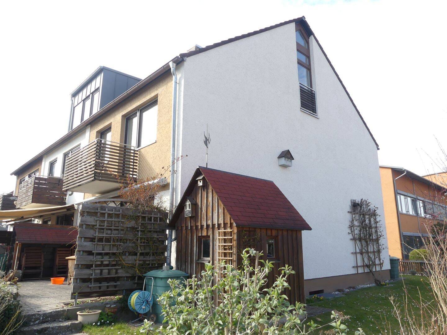 Immobilie in Heilsbronn - Wohnen in Bestlage! Schönes Reiheneckhaus mit Garage und großem Garten! - Bild 2