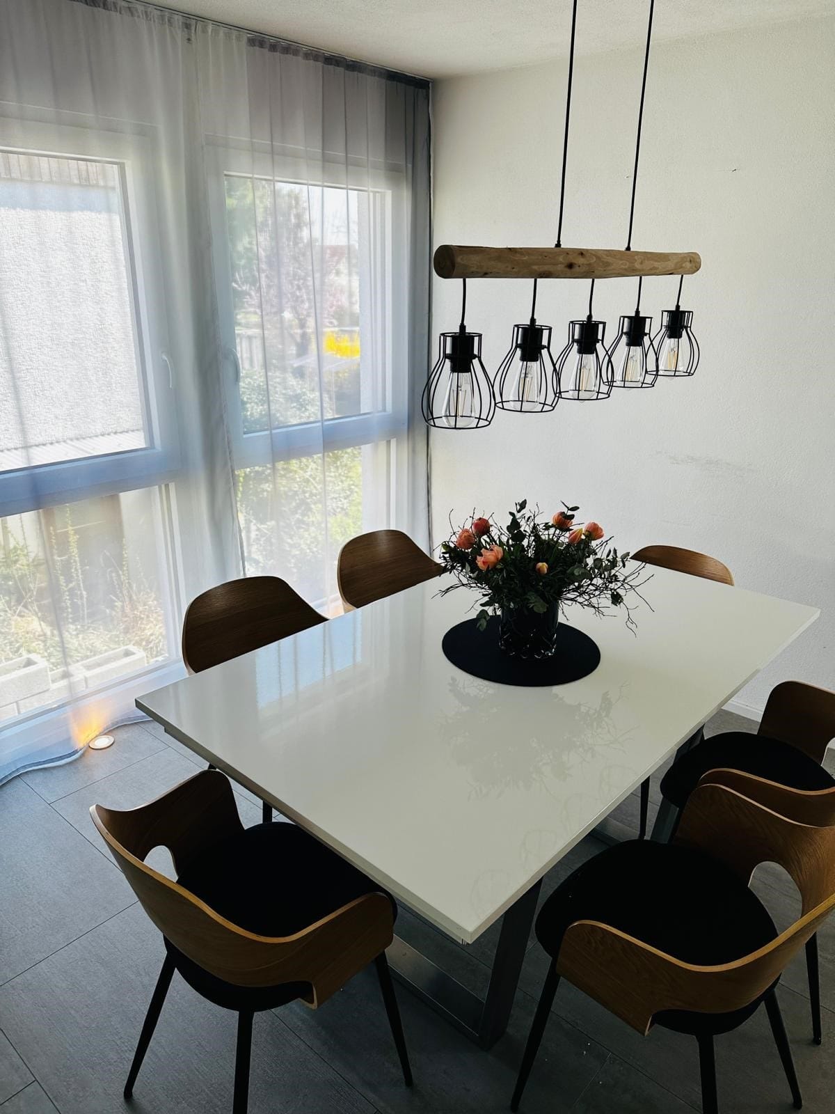 Immobilie in Rechberghausen - Tolles Einfamilienhaus mit Einliegerwohnung in bester Lage! - Bild 2