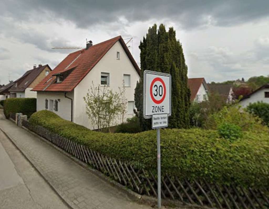Immobilie in Jetzendorf - Stark sanierungsbedürftiges Wohnhaus in Jetzendorf OT Priel zu verkaufen! - Bild 1