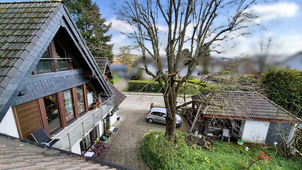 Immobilie in Overath - 2 Ein- oder Mehrfamilienhäuser mit 3 separaten Wohneinheiten - Bild 3