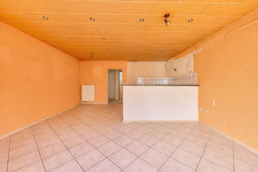 Immobilie in Freinsheim - Massiv & Vielseitig: Freistehendes EFH mit Garten, Dachterrasse & Airbnb-Option - Bild 1