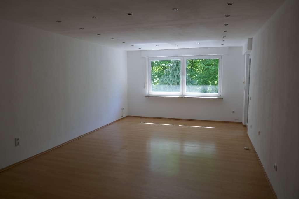 Immobilie in Herdecke - TOP-Chance : Herdecke-Semberg, 3-Zimmer- Eigentumswohnung, gute Aufteilung, zentrale Lage  m. Balkon - Bild 0