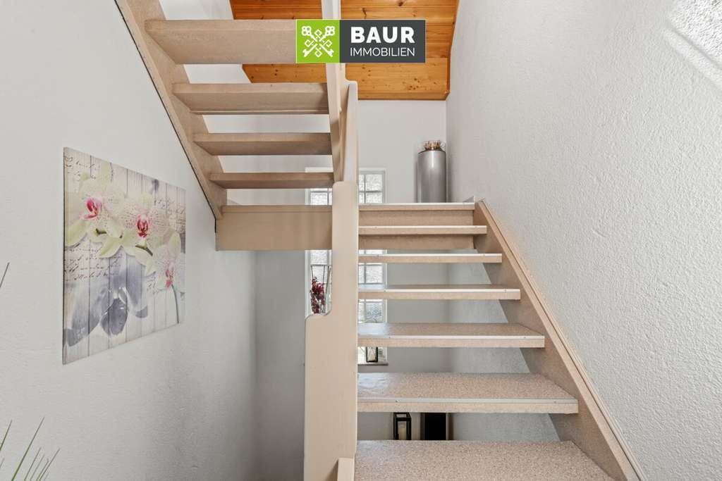 Immobilie in Baienfurt - 360°| Einfamilienhaus mit Einliegerwohnung in zentraler Lage von Baienfurt auf großem Grundstück! - Bild 3