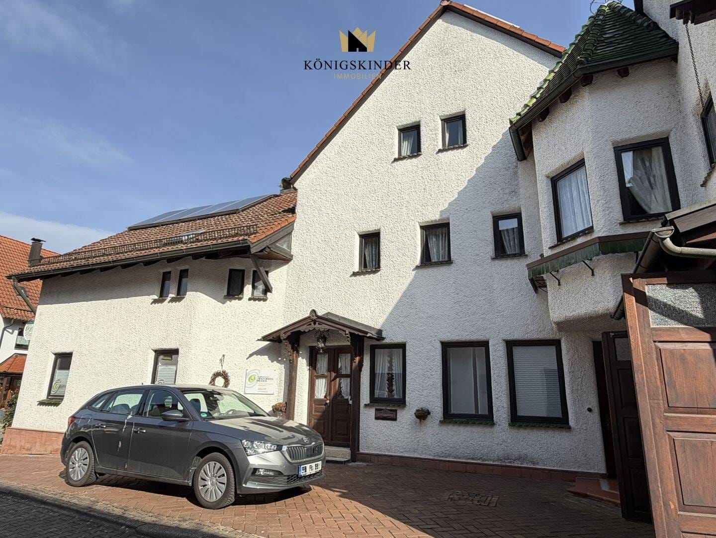 Immobilie in Dettingen unter Teck - Wohnen und Arbeiten unter einem Dach - Bild 3