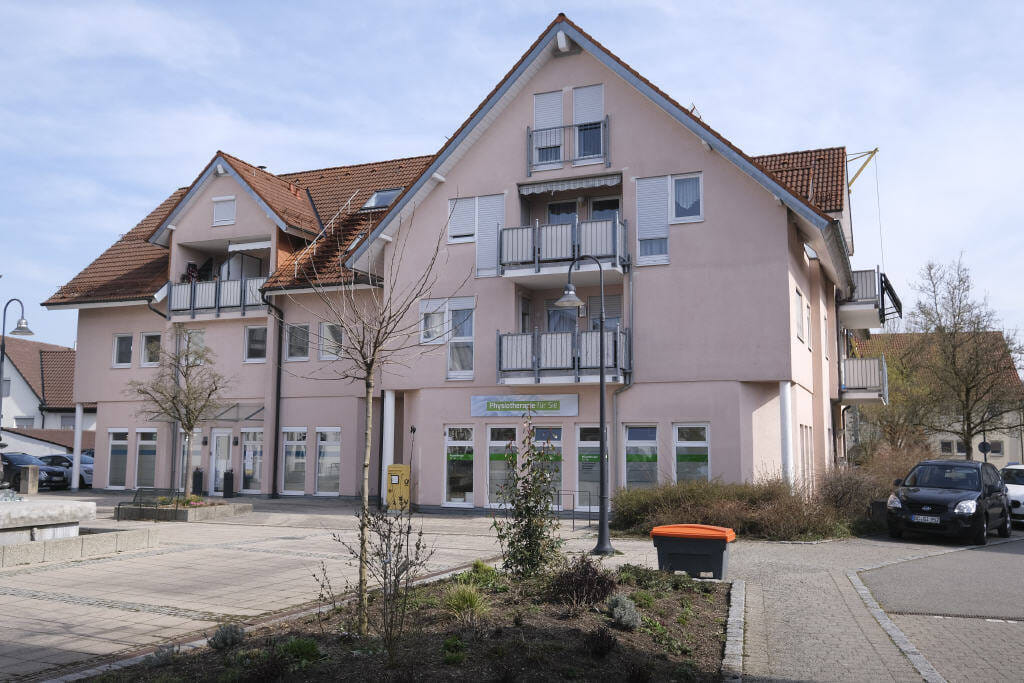 Immobilie in Ummendorf - Tolle 3,5-Zimmer-Atelierwohnung in zentraler Lage in 88444 Ummendorf - Bild 0