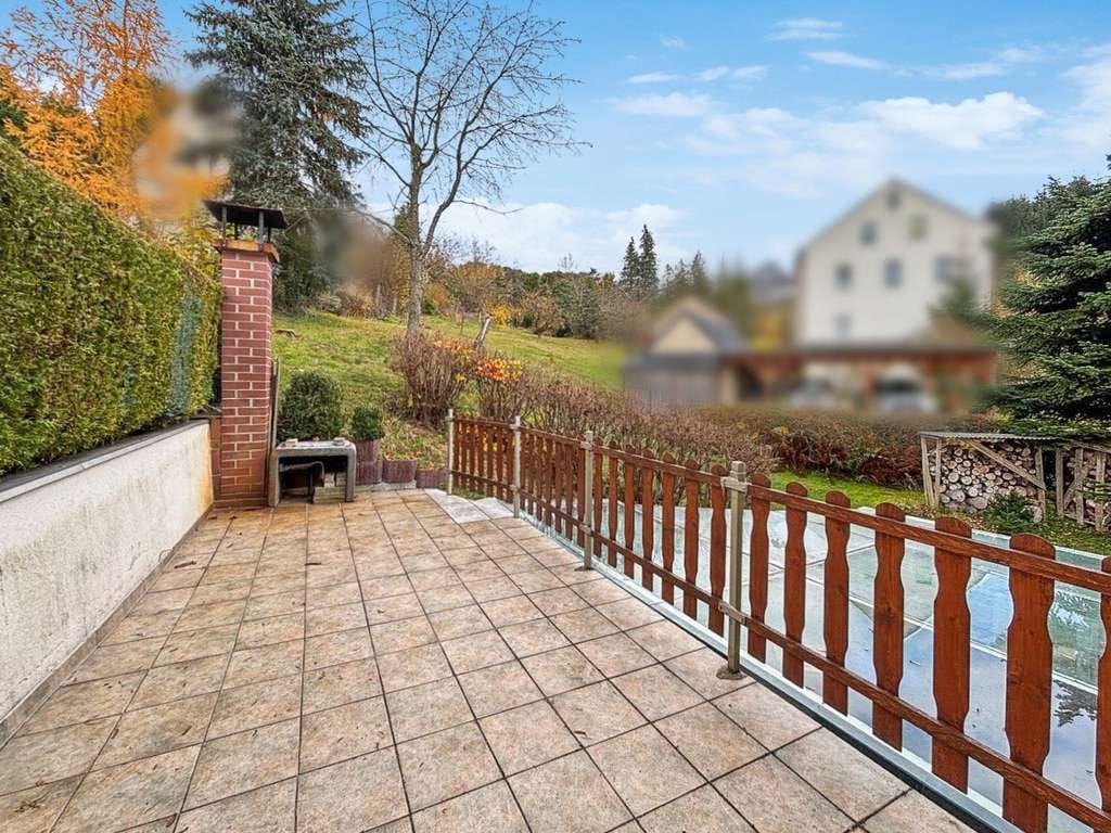 Immobilie in Grünhainichen - Charmantes Einfamilienhaus mit separatem Gartengrundstück in Grünhainichen - Wohnen mit Herz - Bild 4