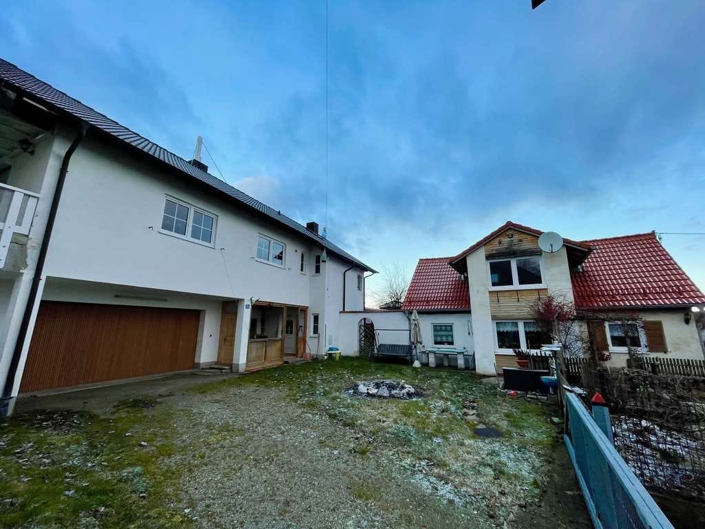 Immobilie in Geltendorf - 2 freistehende Einfamilienhäuser in Walleshausen - Bild 0