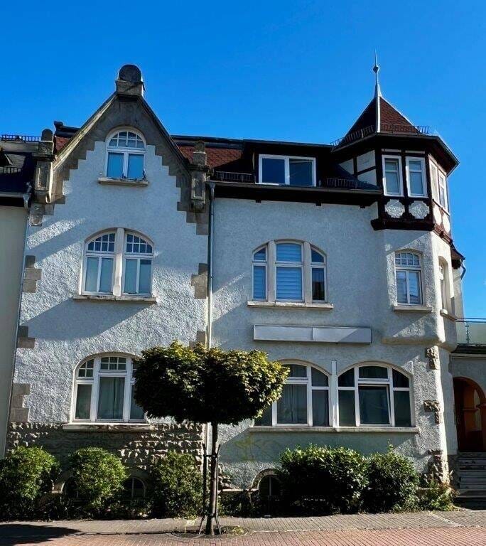 Immobilie in Bad Blankenburg - *** Mehrfamilienhaus in gepflegtem Zustand – attraktive Kapitalanlage - Bild 0