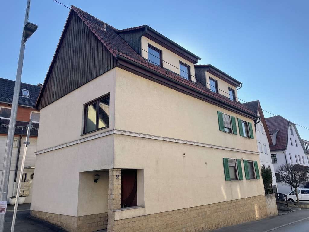Immobilie in Ostfildern - Mehrgenerationenhaus mit 2 Wohneinheiten, Hobbyraum, Keller und 2 KFZ-Außenstellplätzen - Bild 4