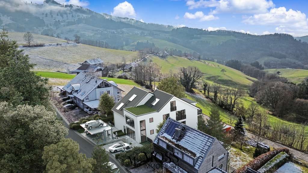 Immobilie in Horben - Maisonette mit Traumpanorama in die Rheinebene nur 10 min von Freiburg KFW40 QNG - Bild 0