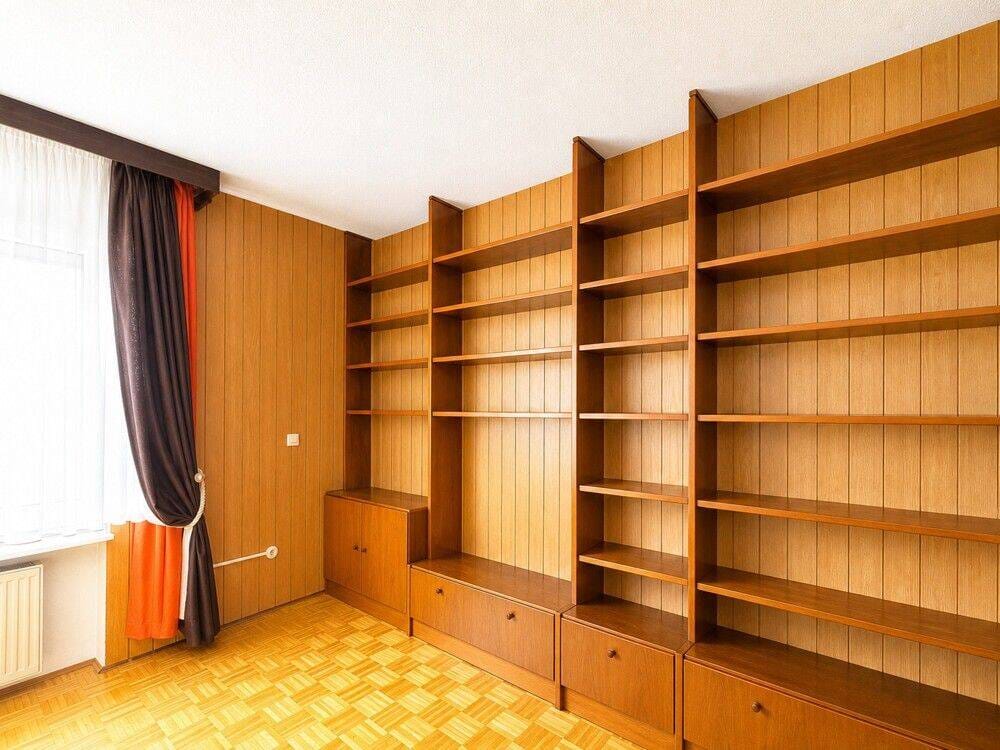 Immobilie in Erzhausen - Großzügiges Einfamilienhaus mit Potential in Erzhausen - Bild 2