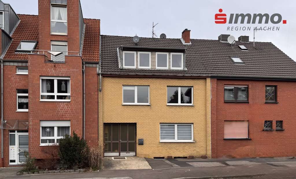 Immobilie in Alsdorf - Sanierungsbedürftiges Einfamilienhaus
mit sonnigem Grundstück in ruhiger Lage - Bild 0
