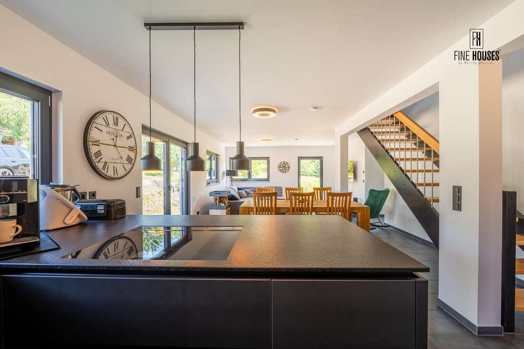 Immobilie in Brombachtal - Familienglück im Grünen - neuwertiges Einfamilienhaus mit großem Garten und modernster Energietechni - Bild 4