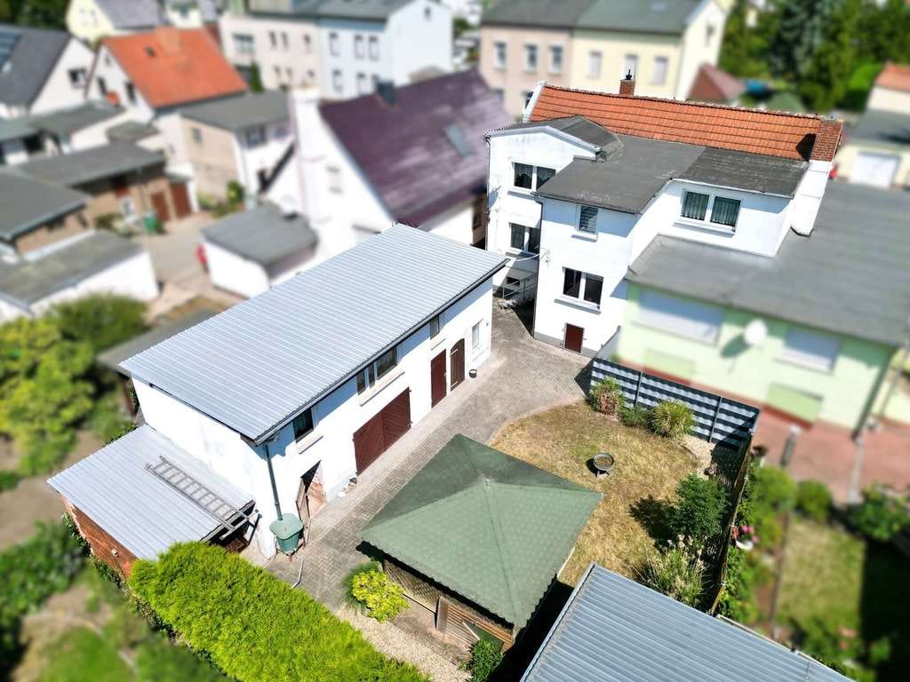 Immobilie in Schönebeck (Elbe) - Familienglück in Schönebeck – Viel Platz für Ihre Wohnideen - Bild 1