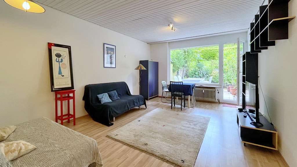 Immobilie in Freiburg im Breisgau - Geräumige 1-Zimmer-Wohnung mit großzügiger Terrasse - Bild 0
