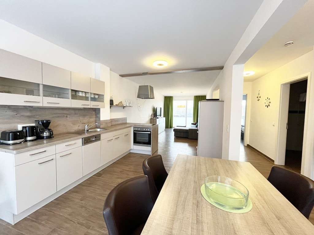 Immobilie in Großpösna - Exklusives Wohnen mit Zugang zum Privatstrand & Bootsanleger - Bild 4