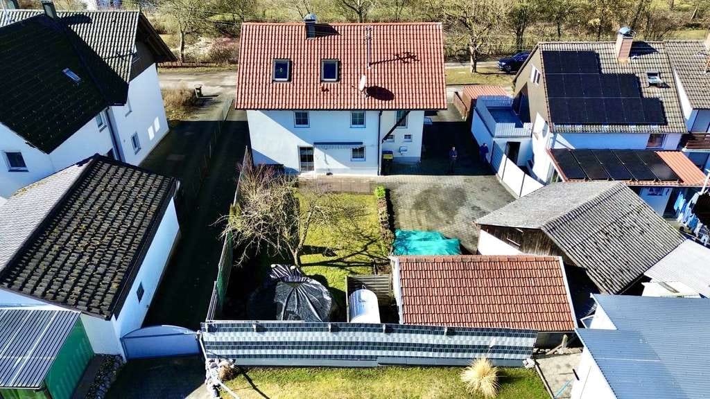 Immobilie in Aitrach - Charmantes Einfamilienhaus in ruhiger Lage von Aitrach - Bild 1