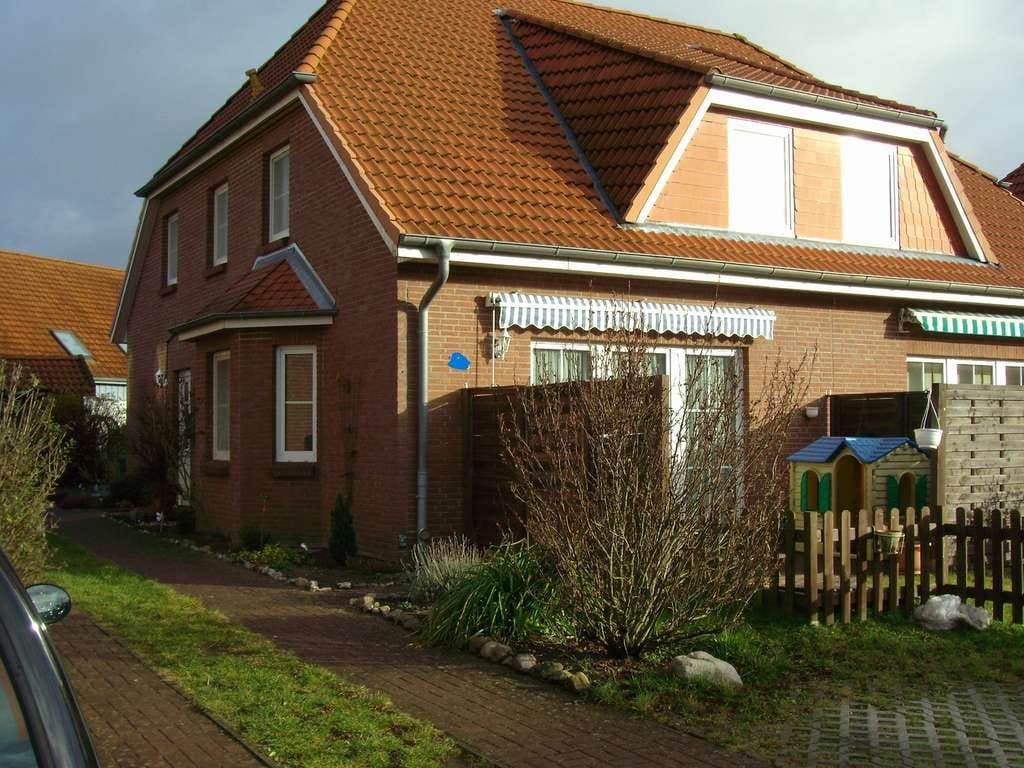 Immobilie in Lüdersdorf - Wohnhaus in 23923 Herrnburg, Ahornweg, Energieausweis 83,51 kWh/m² - Bild 0