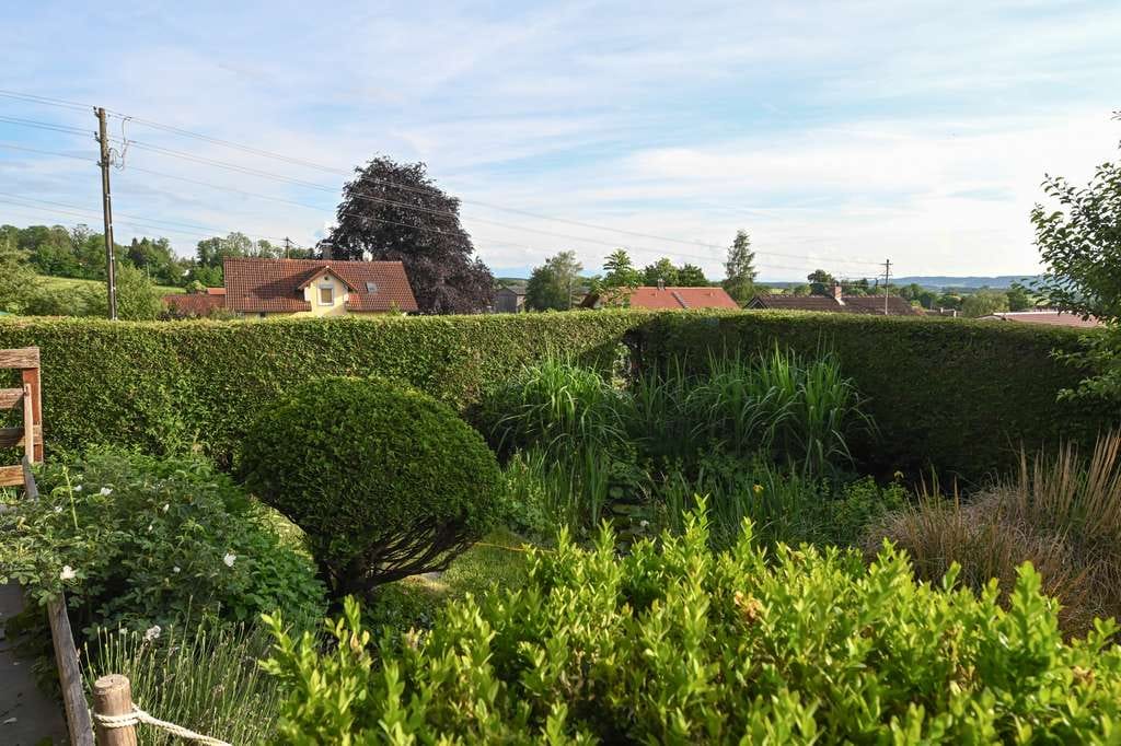 Immobilie in Mauerstetten - Traumhafter Blick - Großzügiges, helles und charmantes Haus mit viel Platz und weitläufigem Garten - Bild 1