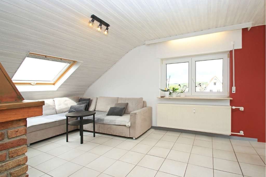 Immobilie in Weinheim - Wohlfühloase mit Sternenhimmel -  Ihr Rückzugsort mit Panoramablick - Bild 2