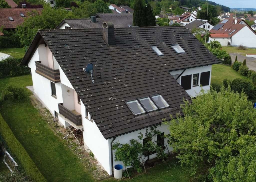 Immobilie in Binswangen - Großzügiges Zweifamilienhaus mit vielfältigen Möglichkeiten! - Bild 3