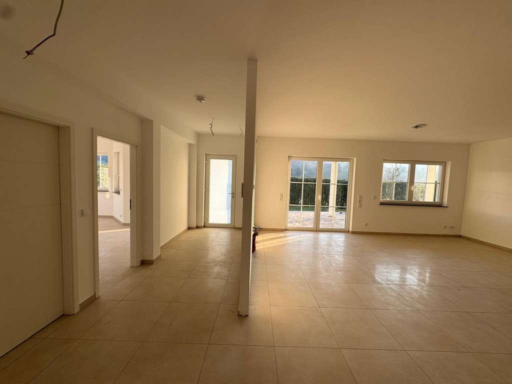 Immobilie in Laufach - ***Moderne 4-Zimmer-Eigentumswohnung mit Gartenidylle*** - Bild 2