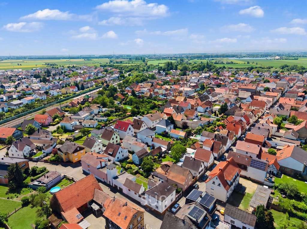 Immobilie in Groß-Rohrheim - VOM WINTERGARTEN BIS IN DEN SOMMERGARTEN - Modernes Familienwohnen auf 140 m² - Bild 0